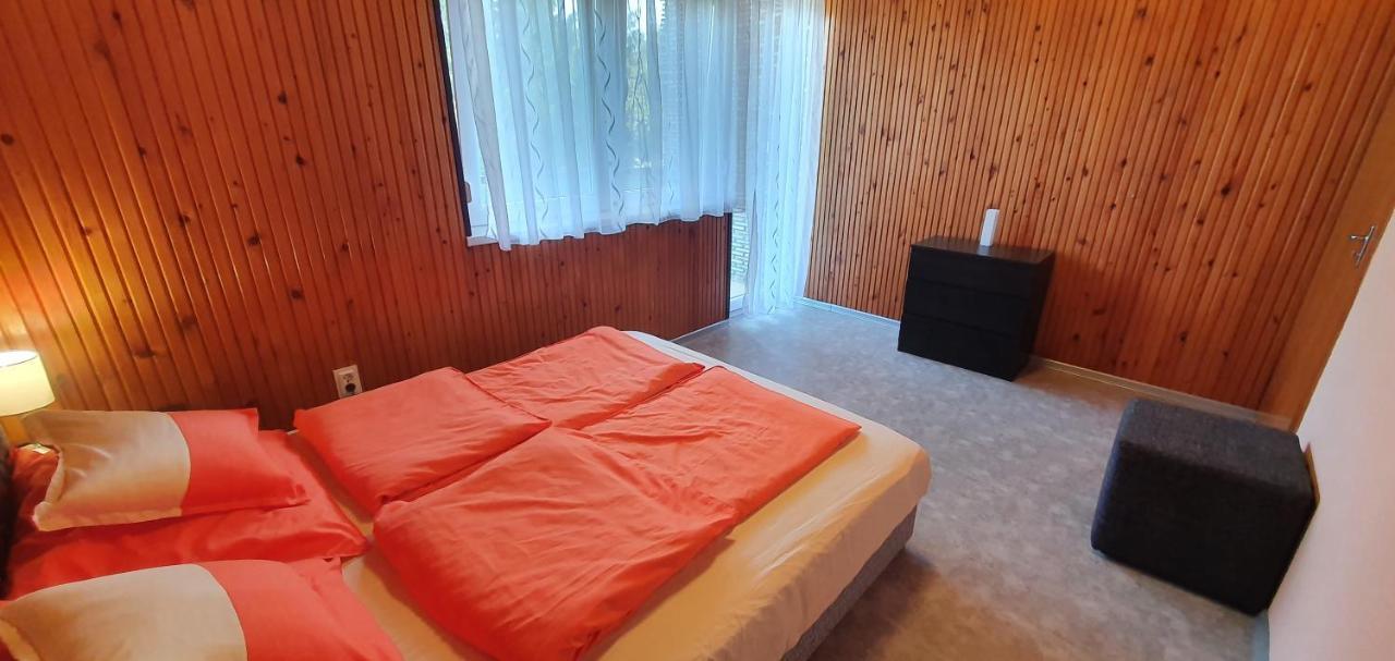 Villa Maria 93 à Balatonmáriafürdő Extérieur photo